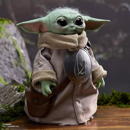 ZD Toys Grogu "The Child" Collectible 1:10 Scale Action Figure | Star Wars: The Mandalorian And The Grogu | Premium Display Figure with Fabric Robe